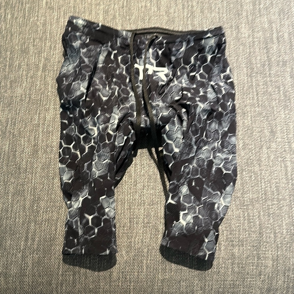 TYR Avictor Tech Suit Size 22